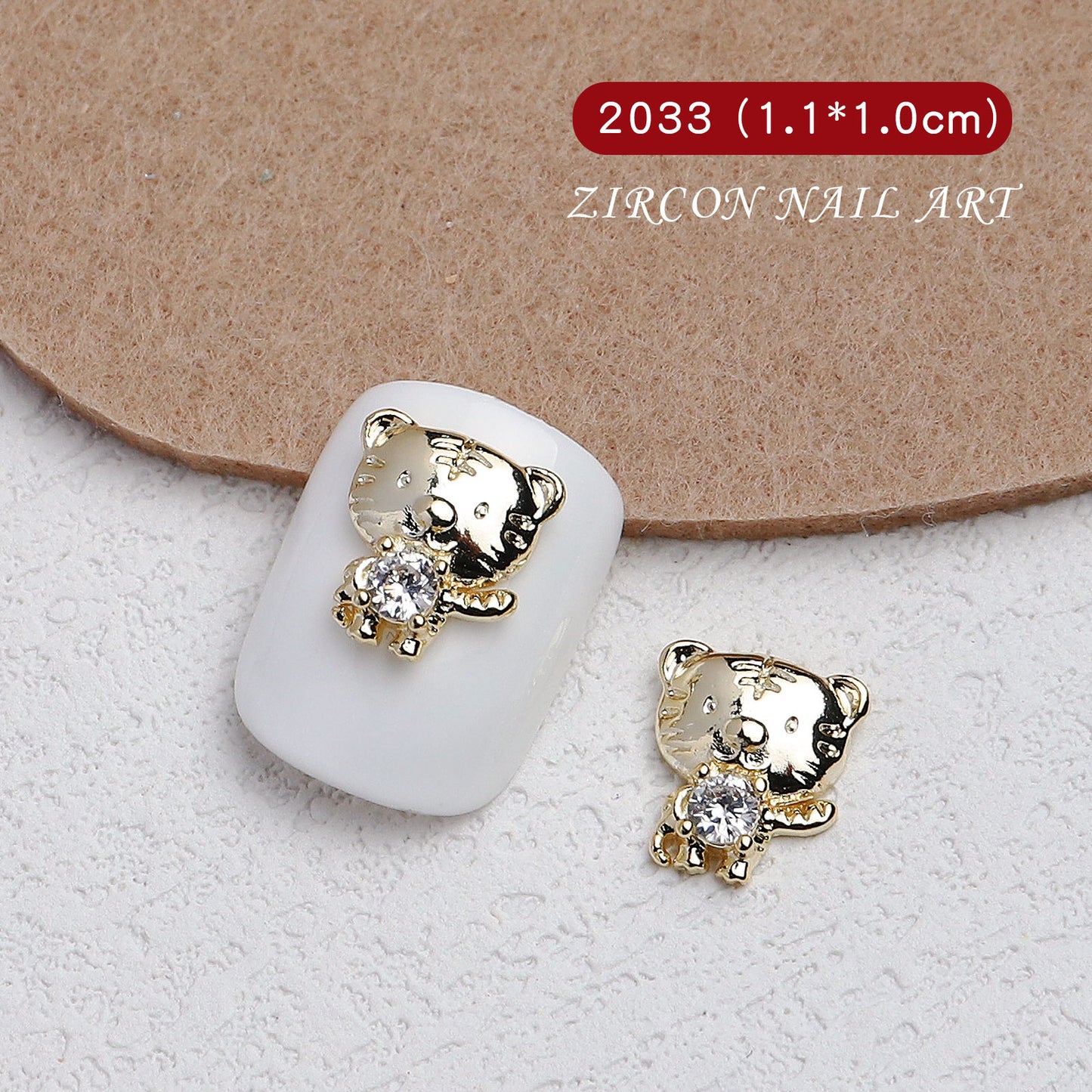 NZJ055  Nail Art Tiger Year Jewelry New Year Rhinestone Super Flash Zircon Rich Fortune Lucky Cat Nail Decoration